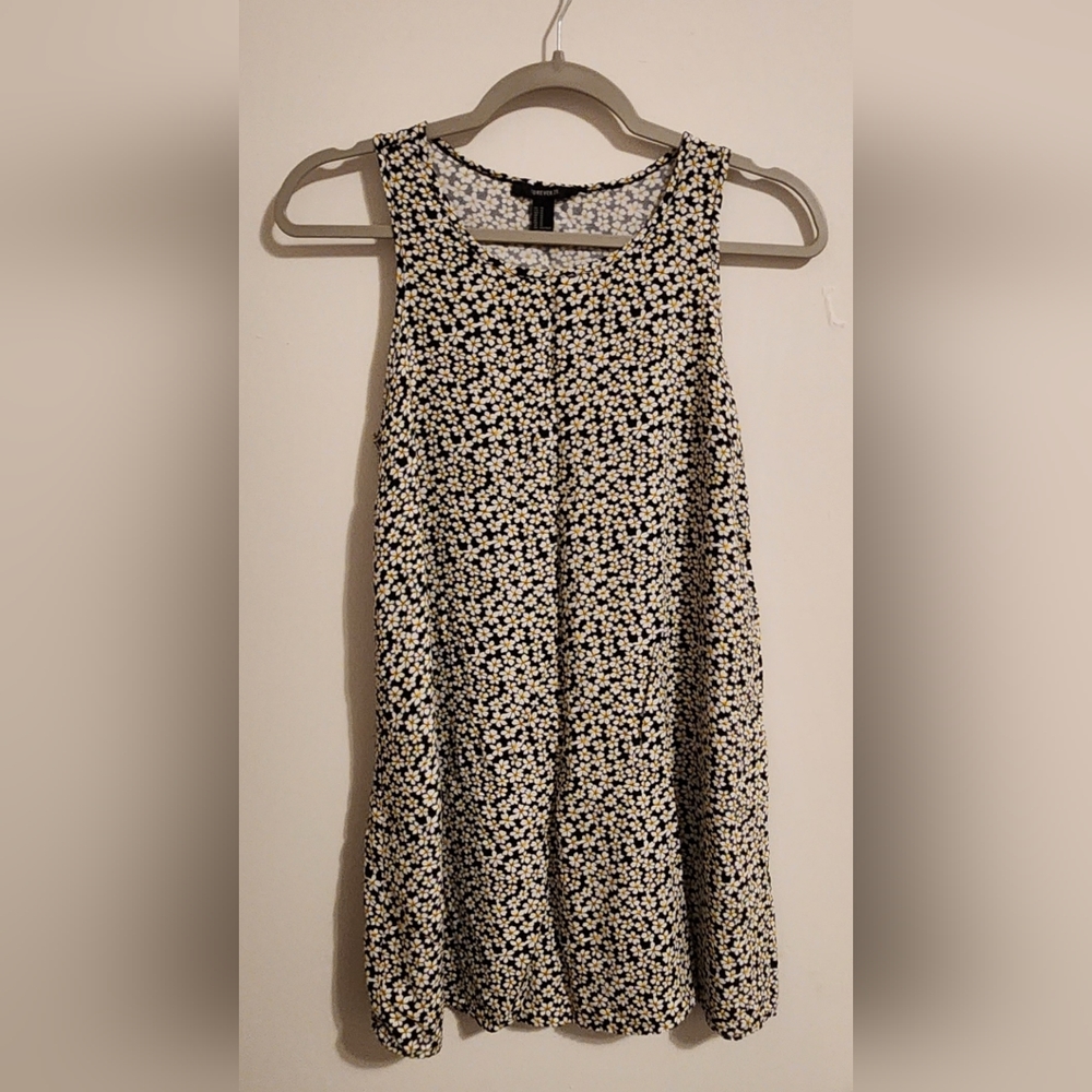 EUC Forever 21 Floral Dress
